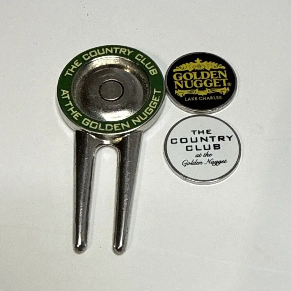 Vintage Golden Nugget The Country Club Magnetic Ball Divot Repair & Ball Marker